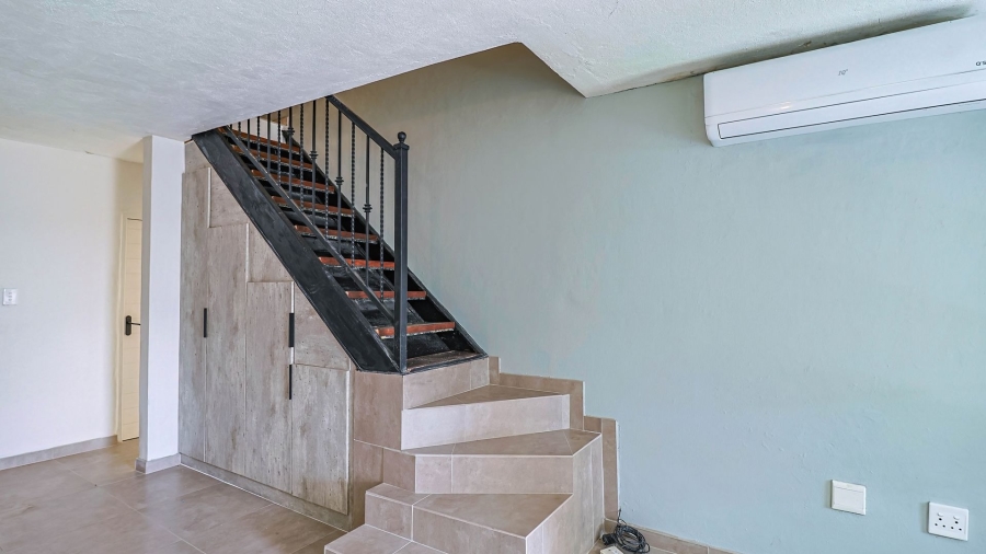 To Let 3 Bedroom Property for Rent in Cashan North West